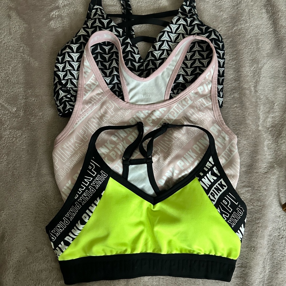 Victoria secret sport bra size S